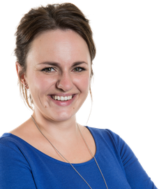 Anouk-Keurntjes-transparant-bijgesnedenpng.png
