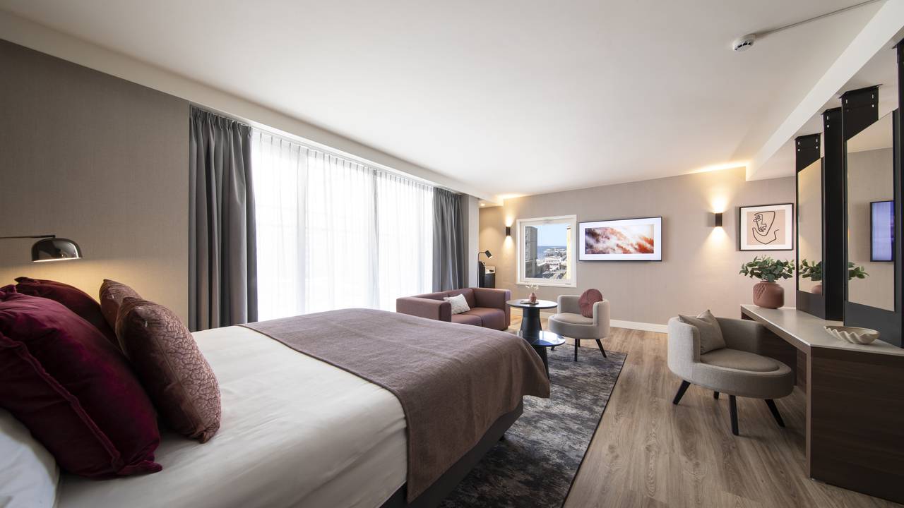 Bilderberg Europa Hotel - Scheveningen aan het strand - Suite Seaview.jpg