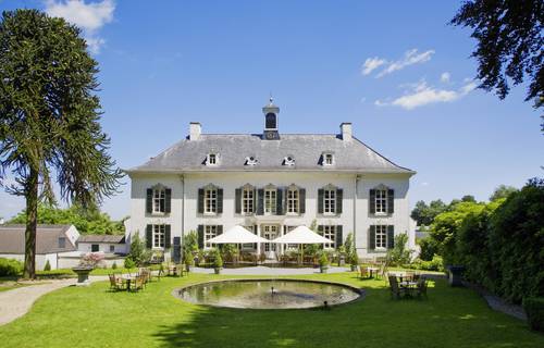 
                                                                
                                                                    Bilderberg Kasteel Vaalsbroek ist ein einzigartiger Ort für besondere Treffen mit der Möglichkeit, dort zu übernachten. Die Stadt liegt im südlichsten Punkt von Limburg in den Niederlanden.
                                                                