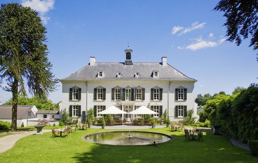 7107 achteraanzicht hotel Kasteel Vaalsbroek.jpg