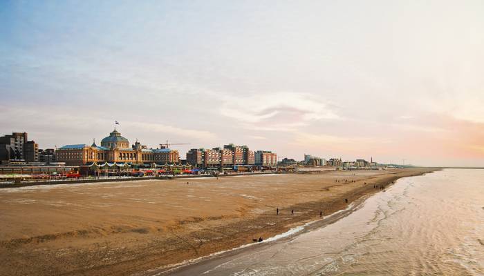 scheveningen hotel strand.jpg