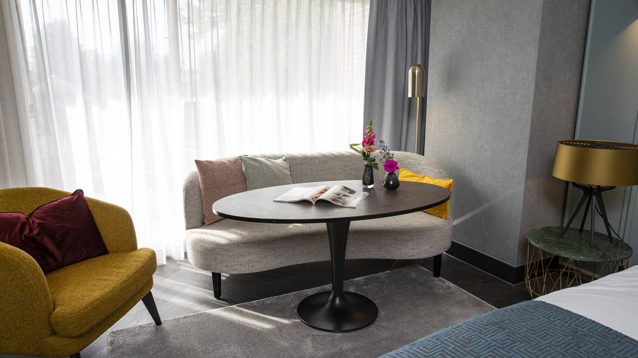 Junior Suite Hotel De Keizerskroon - gelegen naast Paleis Het Loo in Apeldoorn - 3.jpg