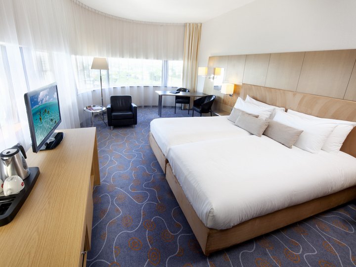 Parkhotel 7805 Executive kamer.jpg