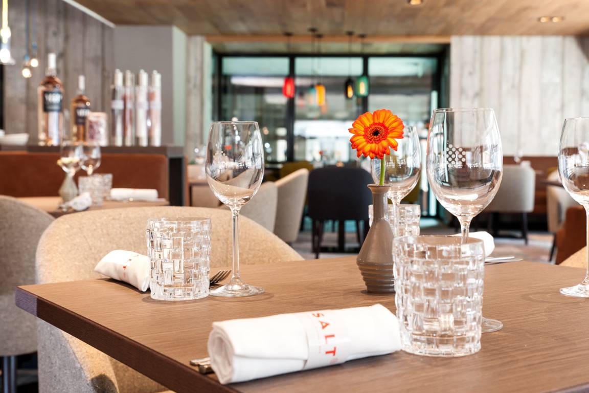 Europa Hotel Scheveningen - Salt Coastal Bistro & Bar