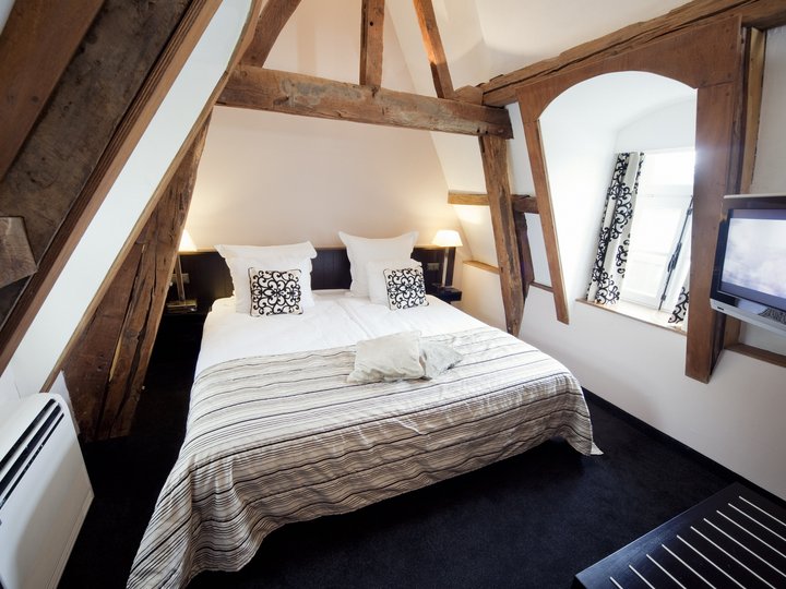 Chateau Holtmuhle 7362 Suite.jpg