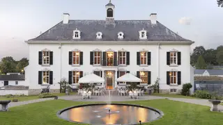 Achteraanzicht van Kasteel Vaalsbroek