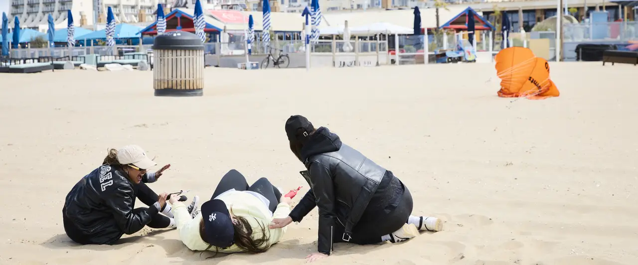 Younited teambuilding op het strand