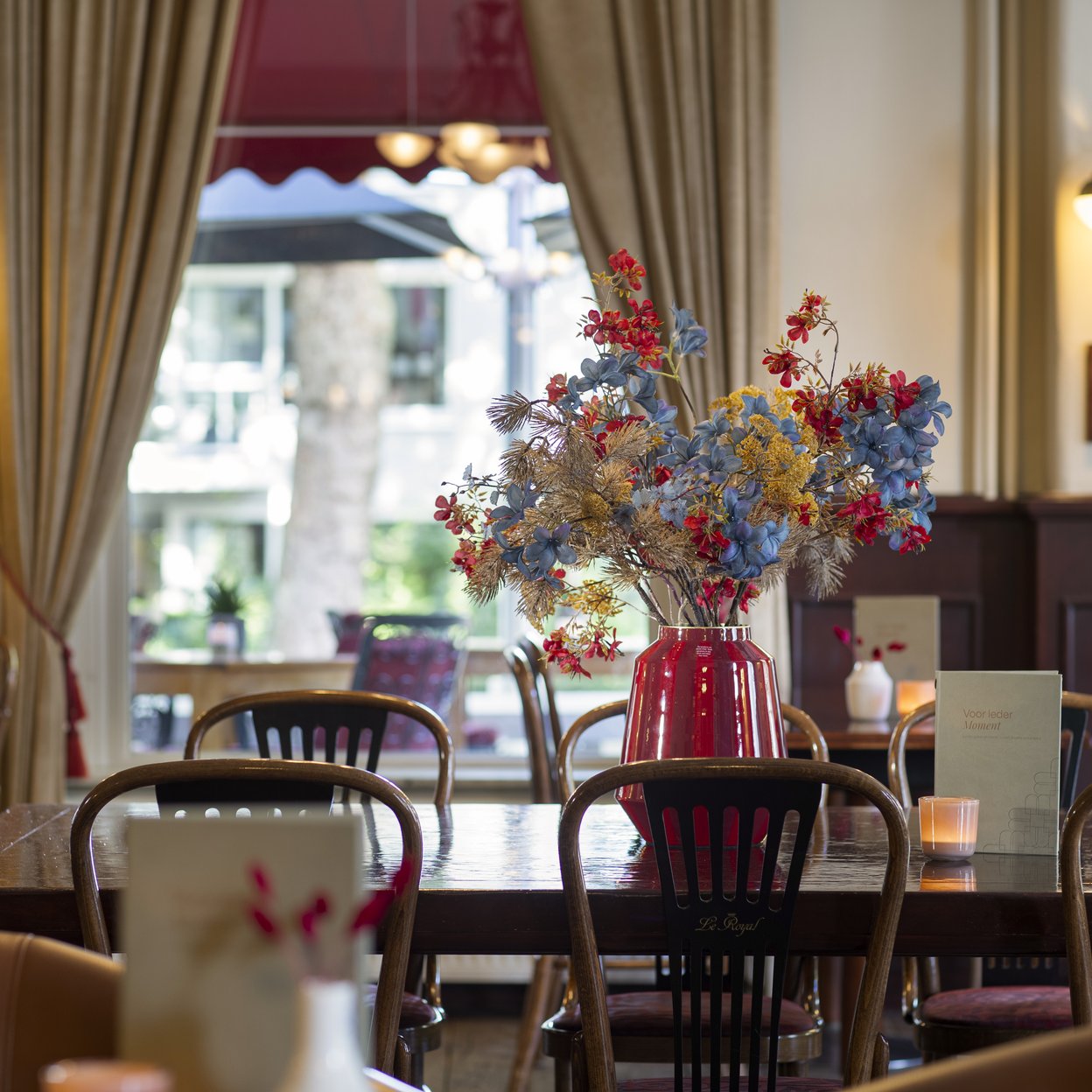 Het grand café van Grand hotel Wientjes