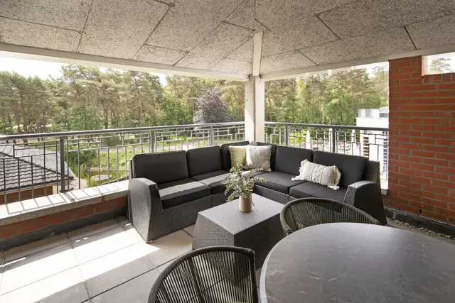 Die Terrasse des Apartments der Résidence Groot Heideborgh