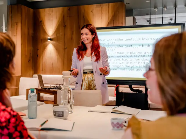 Struktuurjunkie Cynthia Schultz; Regie over je agenda