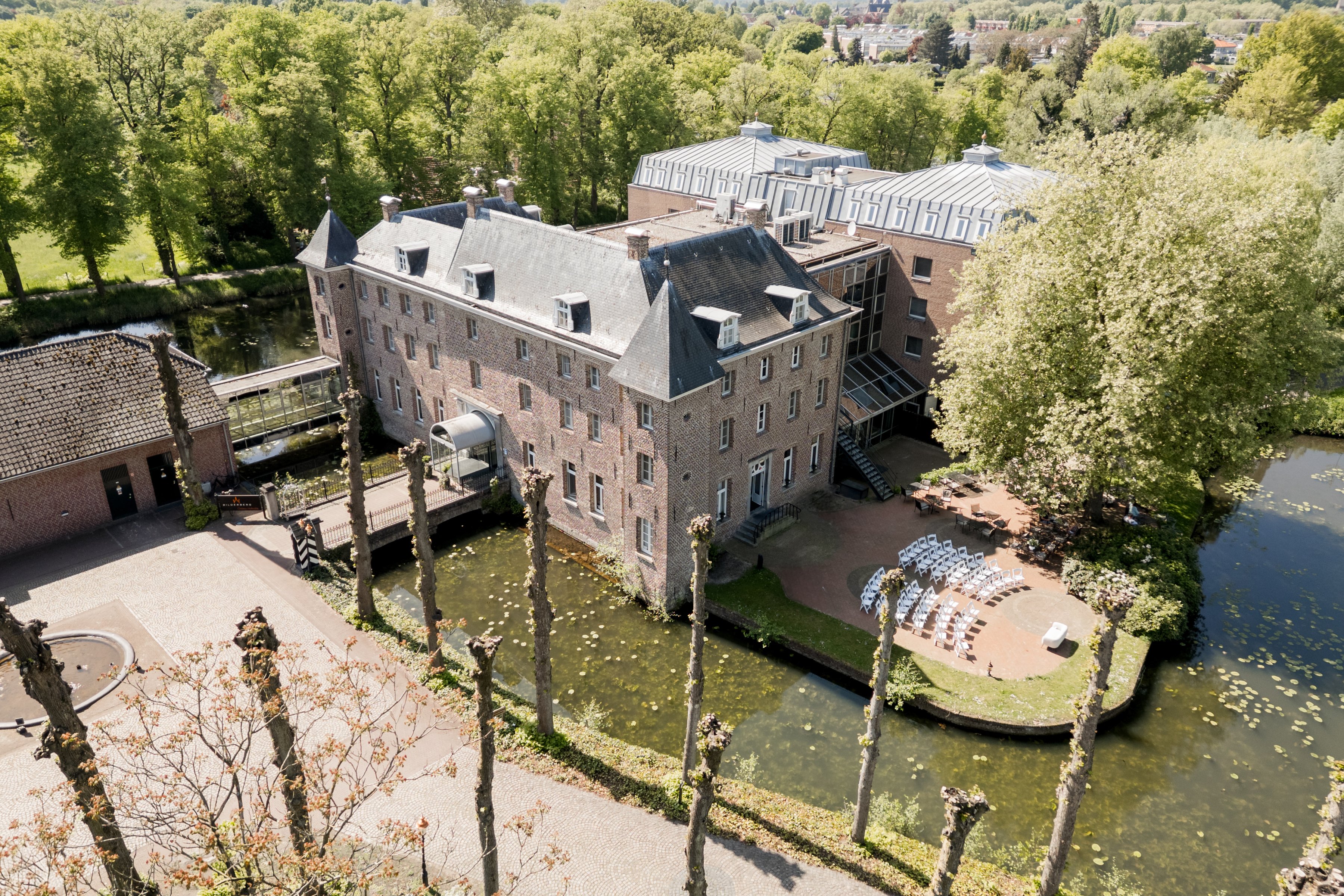 Getting married at Château Holtmühle