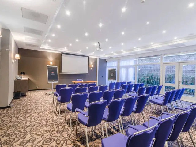 Het Bilderberg Hotel De Keizerskroon is de vergaderlocatie voor royale bijeenkomsten in Apeldoorn. Gelegen op de Veluwe, naast koninklijk Paleis 't Lo